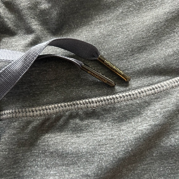 Lululemon pants - Picture 2 of 3